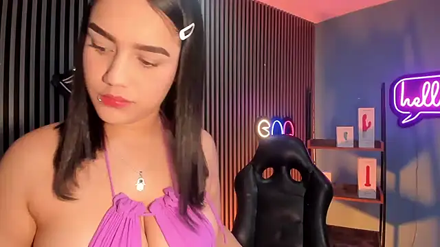 emily roberts1 online show from 03-13-25, 06:34