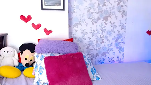 vanessa cute1 online show from 12-04-25, 06:07