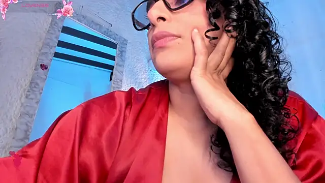 Snapshot of Alizon_1 chatting on 04-23-26, 07:37 Alizon 1 online show from 04-23-26, 07:37