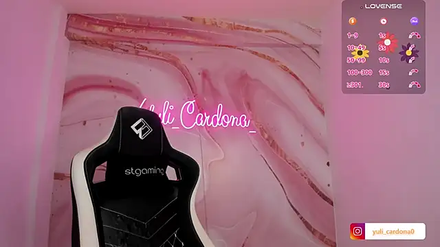 YuliCardona  online show from 01-18-26, 01:03