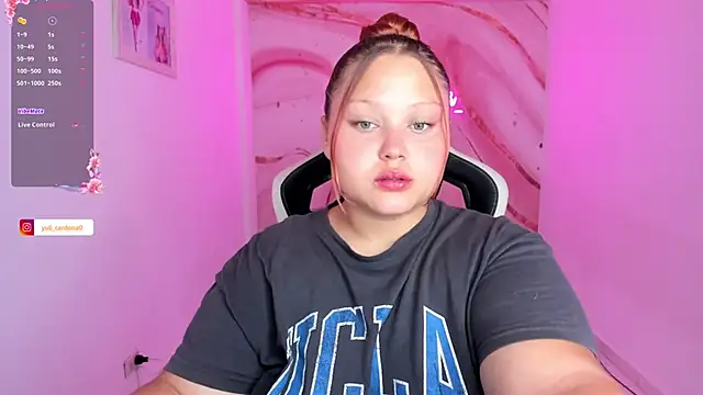 YuliCardona  online show from 03-25-26, 05:45