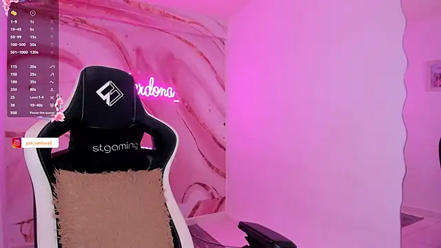 YuliCardona  online show from 04-21-26, 03:35