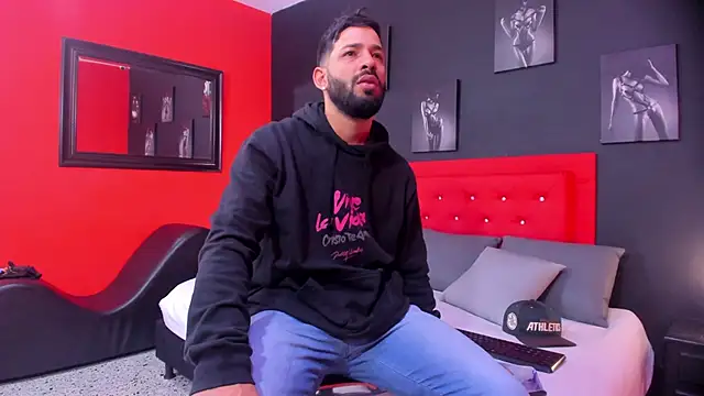 Thiagogomez online show from 10-27-25, 12:28