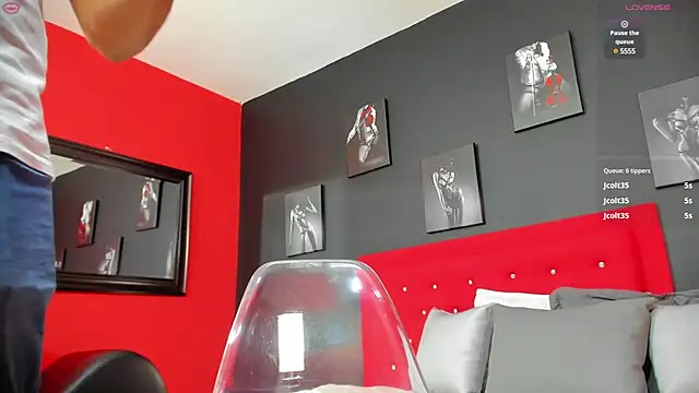 Snapshot of Thiagogomez chatting on 03-05-25, 12:44 Thiagogomez online show from 03-05-25, 12:44