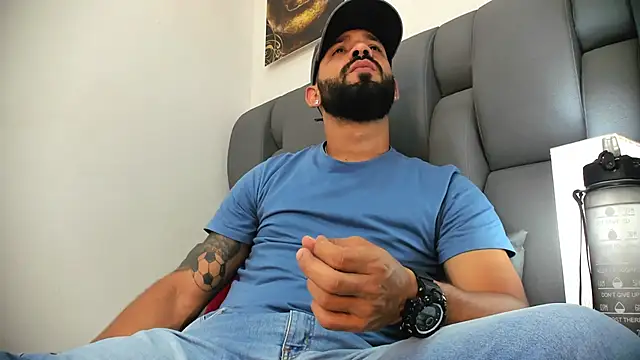 Thiagogomez online show from 04-01-26, 07:11