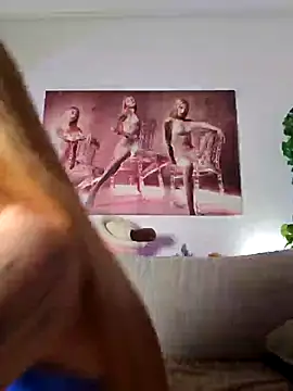 LessiaMia online show from 03-14-26, 08:37