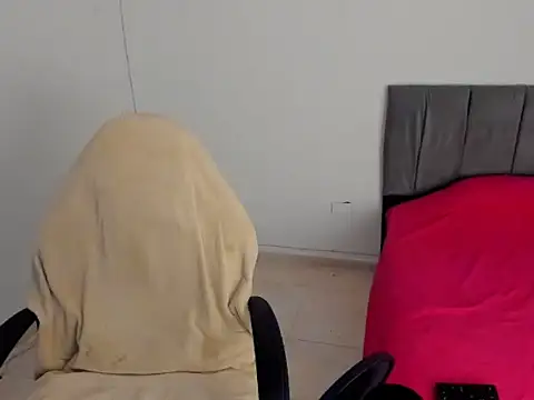 Snapshot of hot_king20 chatting on 03-28-26, 05:08 hot king20 online show from 03-28-26, 05:08