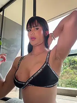 Helenbronwx online show from 01-07-25, 06:24