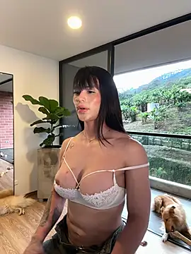 Helenbronwx online show from 02-02-25, 10:28