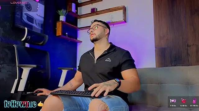 Andrew Brown online show from 10-24-25, 07:35