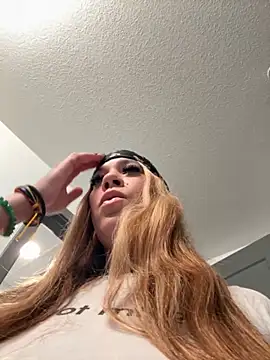 Bigbuttbrooklynn online show from 11-18-25, 08:12