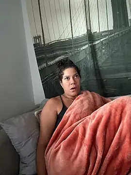 Snapshot of Bigbuttbrooklynn chatting on 05-04-26, 01:47 Bigbuttbrooklynn online show from 05-04-26, 01:47