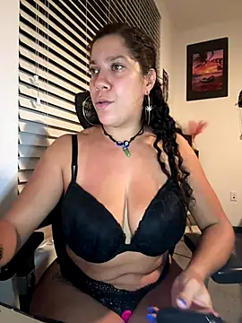 Bigbuttbrooklynn online show from 11-10-25, 05:01