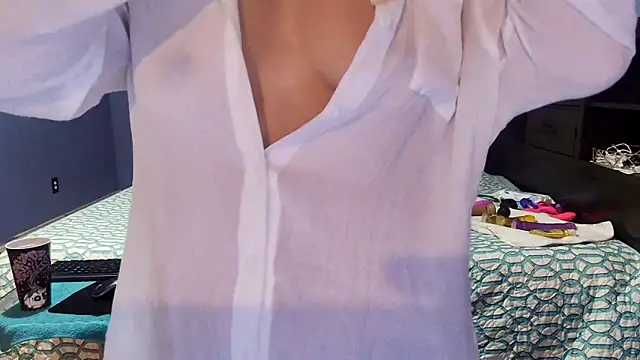 Snapshot of NinasRu chatting on 10-02-25, 03:10 NinasRu online show from 10-02-25, 03:10