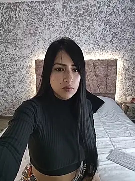 andre queen09 online show from 12-18-25, 08:41