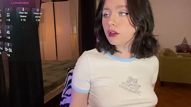 Snapshot of sunshine_lina chatting on 02-01-25, 04:22 sunshine lina online show from 02-01-25, 04:22