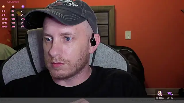 Hydro-Blastz online show from 11-19-25, 03:28