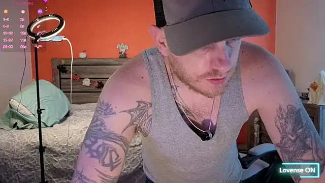 Hydro-Blastz online show from 10-17-25, 05:04
