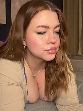 VictoriaLaFleur online show from 04-15-26, 08:31