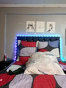 Toya P online show from 11-23-25, 09:52