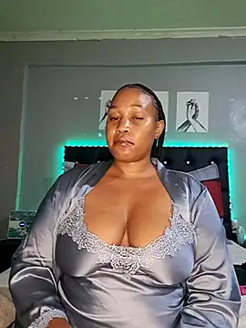 Snapshot of Toya_P chatting on 09-20-25, 07:30 Toya P online show from 09-20-25, 07:30