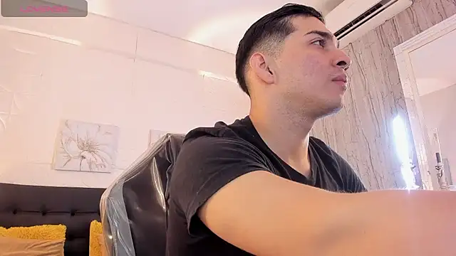 JUANDIAMONDS98 online show from 11-29-25, 01:22