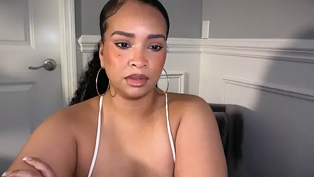 SashaEstrella online show from 07-24-26, 05:03