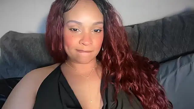 Snapshot of SashaEstrella chatting on 12-21-25, 01:30 SashaEstrella online show from 12-21-25, 01:30