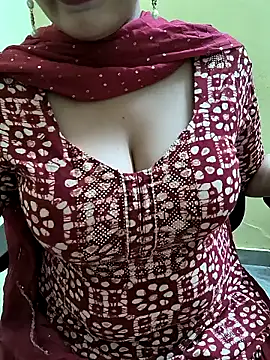 Snapshot of lovely_zara chatting on 12-25-24, 05:58 lovely zara online show from 12-25-24, 05:58