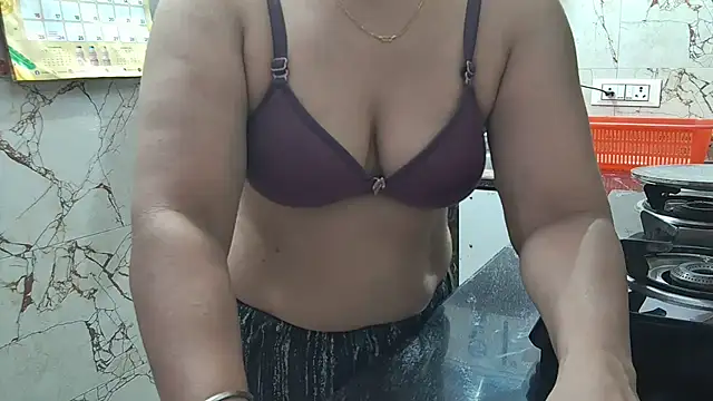 bhabhisexxy 880 online show from 11-15-25, 02:15