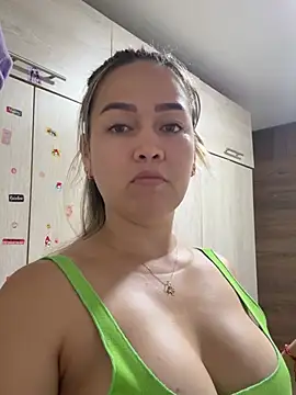 Danielavegax online show from 04-10-26, 01:12