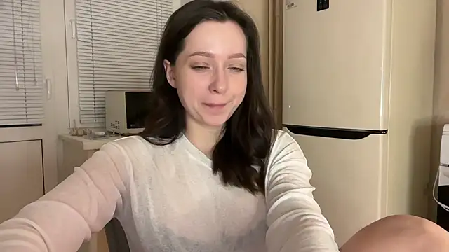 Snapshot of _liatris_ chatting on 10-05-25, 02:30  liatris  online show from 10-05-25, 02:30