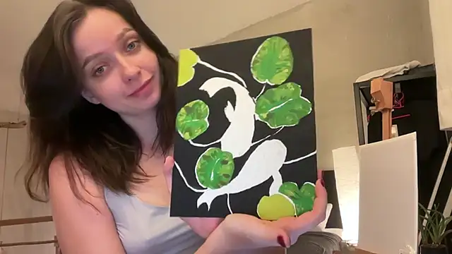 Snapshot of _liatris_ chatting on 02-07-25, 01:01  liatris  online show from 02-07-25, 01:01