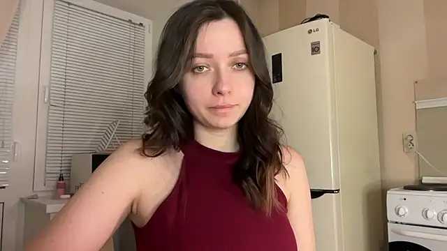 Snapshot of _liatris_ chatting on 10-21-25, 05:56  liatris  online show from 10-21-25, 05:56