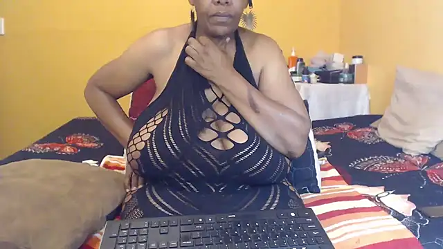 bustykelly online show from 02-10-26, 09:41