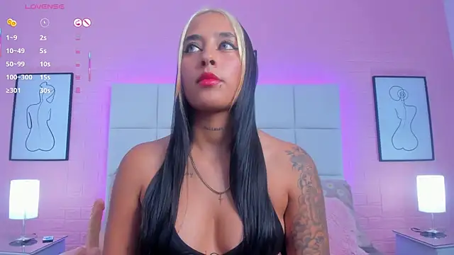 charlotte kisss online show from 04-10-26, 06:26