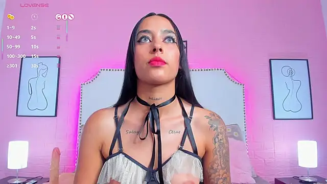 charlotte kisss online show from 09-19-25, 07:51