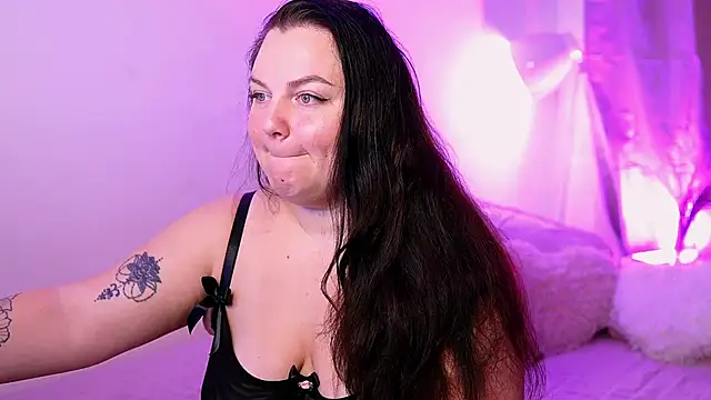 Snapshot of ameliaminkx chatting on 11-25-25, 05:30 ameliaminkx online show from 11-25-25, 05:30