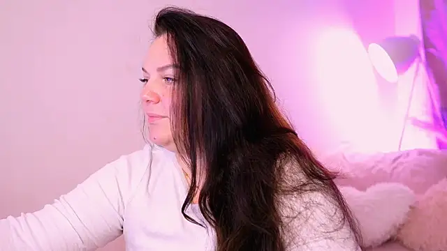 Snapshot of ameliaminkx chatting on 11-16-25, 04:06 ameliaminkx online show from 11-16-25, 04:06