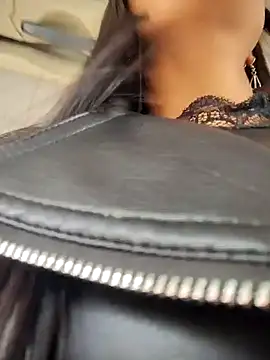 Snapshot of Astrid-- chatting on 02-20-26, 03:14 Astrid-- online show from 02-20-26, 03:14