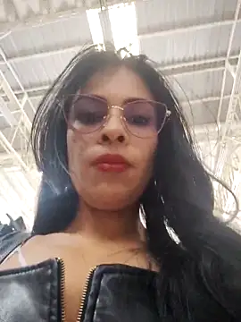 Astrid-- online show from 11-21-25, 07:35