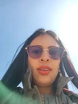 Snapshot of Astrid-- chatting on 02-05-26, 02:57 Astrid-- online show from 02-05-26, 02:57