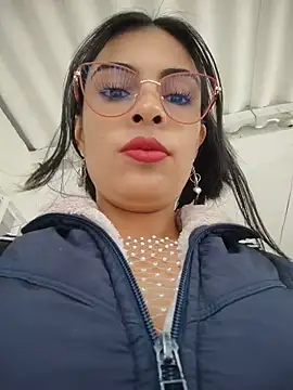 Astrid-- online show from 05-29-26, 03:07
