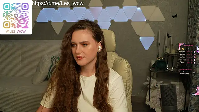 HarleyDeess online show from 11-05-25, 08:56