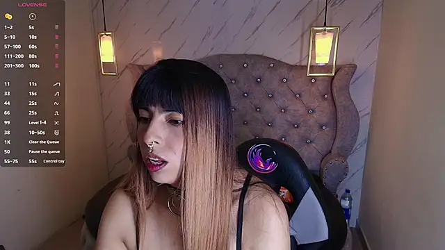 Alice Laurentt online show from 12-18-25, 02:38