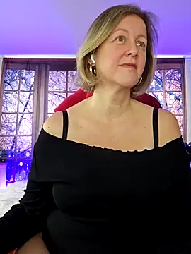 Snapshot of MarleneBloem chatting on 02-14-25, 09:55 MarleneBloem online show from 02-14-25, 09:55