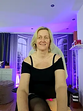 MarleneBloem online show from 04-25-26, 01:41