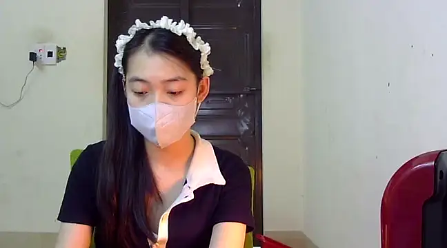 DA-EUN online show from 02-28-25, 08:31