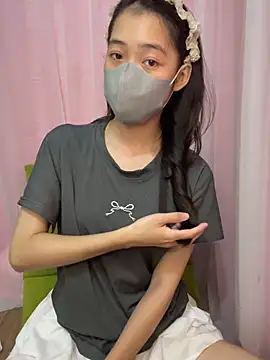 DA-EUN online show from 09-30-25, 03:45