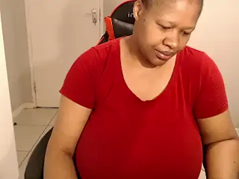 bustylisa1983 online show from 10-28-25, 06:23